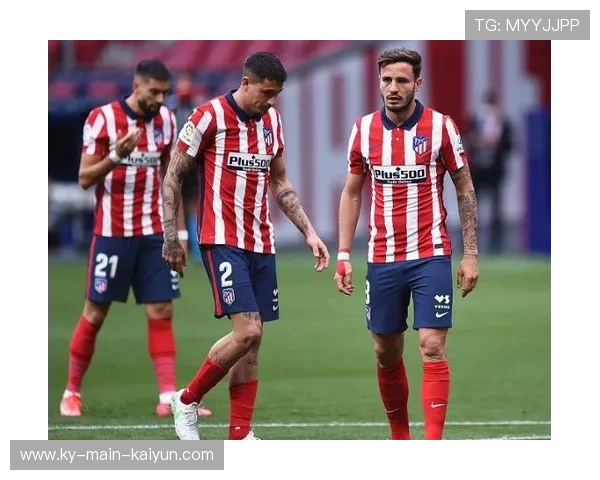 巴塞罗那前场连续施压抢回主动权,整体节奏完全提速 巴塞罗那前场连续施压抢回主动权,整体节奏完全提速