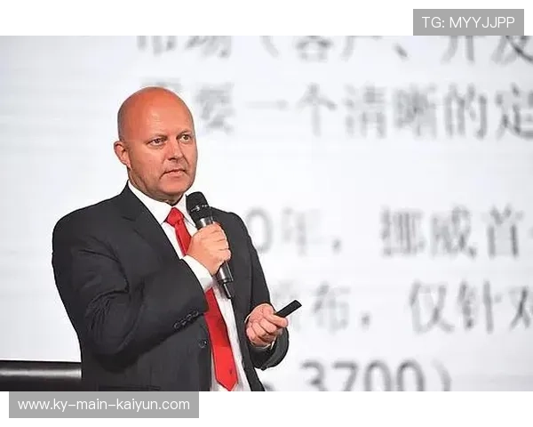 利兹在高强度推进下保持节奏感：用智慧和速度打造极限表现