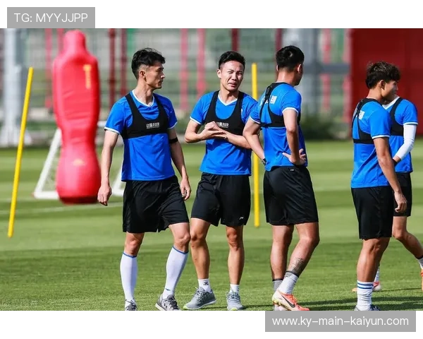 武汉三镇未来本土前锋位置需补强,两位合适人选,值得邓卓翔考虑 武汉三镇未来本土前锋位置需补强,两位合适人选,值得邓卓翔考虑